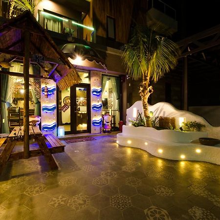 Summer Bay Inn Heng-ch'un Eksteriør billede
